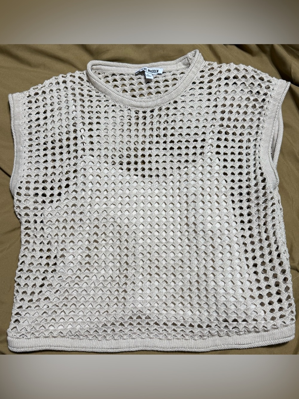 Steve madden open knit sleeveless top